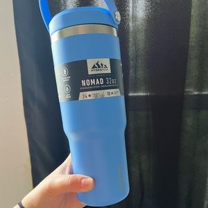 Hydropeak with straw lid